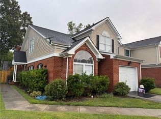 2341 Charing Cross Rd, Virginia Beach, VA 23456