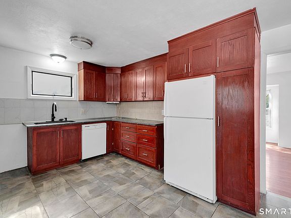 4th image of 178 Kelly Road