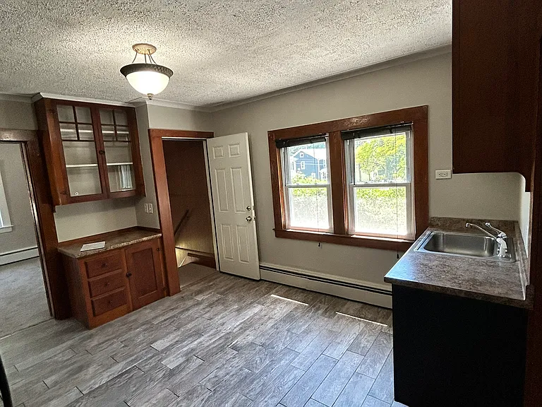 Kitchen with newer appliances