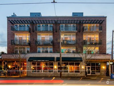 125 E Lynn Street #303, Seattle, WA, 98102