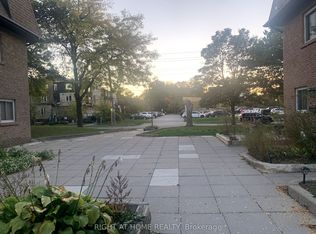 20 Hainford St #4, Toronto, ON M1E 4Y5