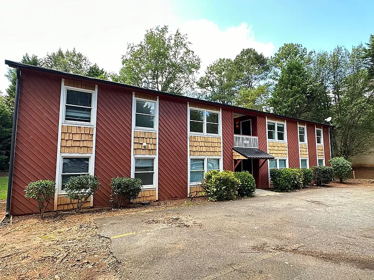 101 Mark Twain Cir — Photo 16