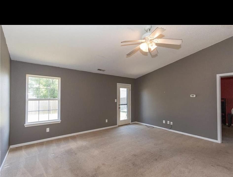 1st image of 1519 Blue Grass Pkwy