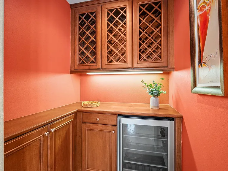 16618 Honeybee Dr — Photo 19