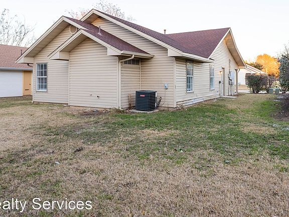 3rd image of 441 N Cowan Ave Lot 15