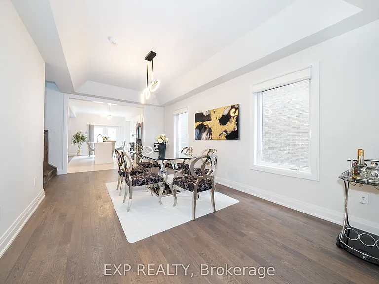 114 Seguin St — Photo 6