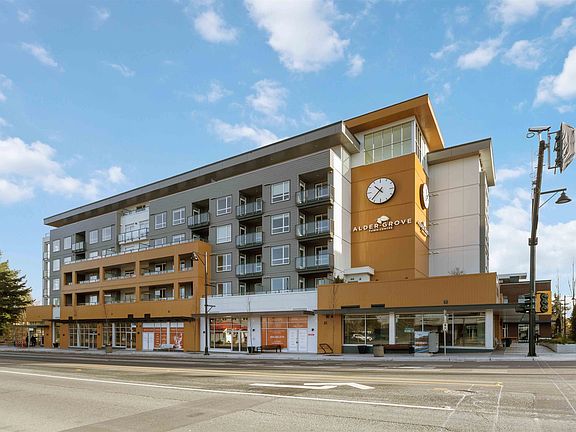 2nd image of 27215 Aldergrove Town Centre Dr #302