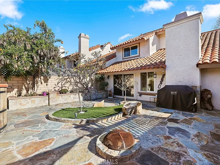 20981 Coastview Ln — Photo 40