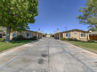 20330 Thunderbird Rd, Apple Valley, CA 92307