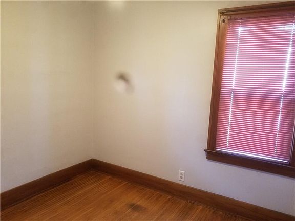 5th image of 118 Scottsville Rd