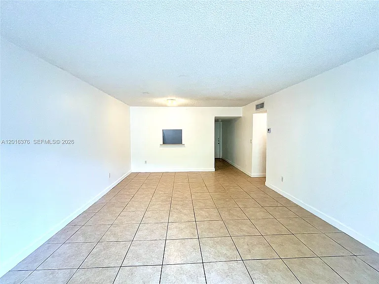 11925 NE 2nd Ave #B101 — Photo 5