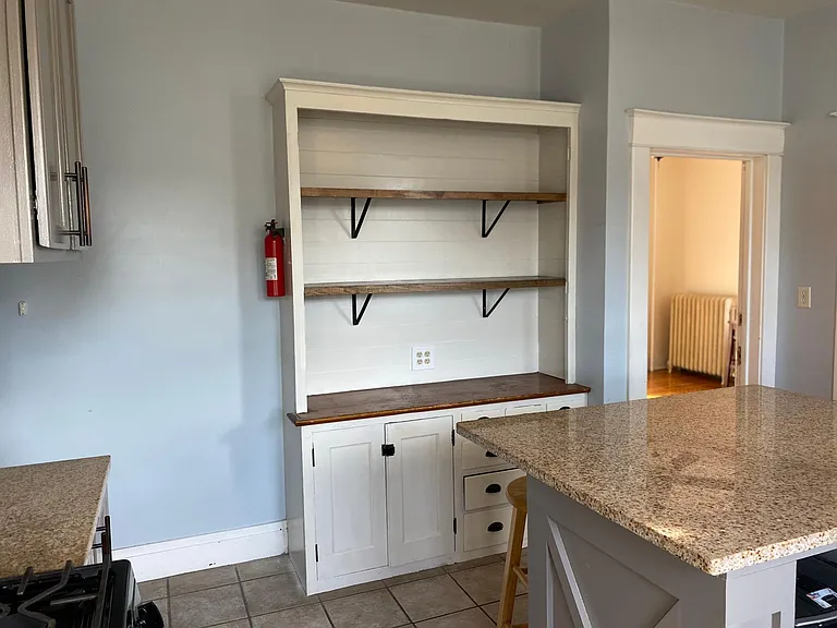 261 Morris St #2 — Photo 23