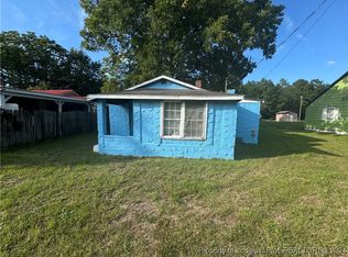 421 Stevens St, Raeford, NC 28376