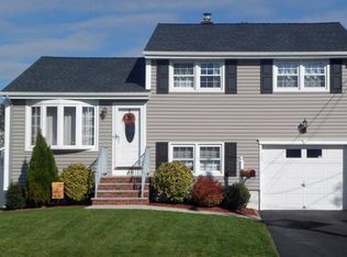 160 Chestnut St, Rochelle Park, NJ 07662