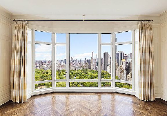 4th image of 15 Central Park W APT 37D