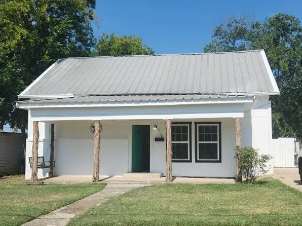 3120 Forest Ave, Fort Worth, TX 76112