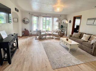 N1371 Speer Rd, Waupaca, WI 54981