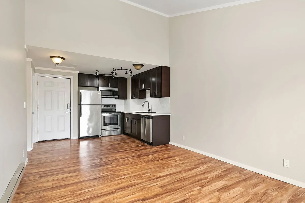 Building Photo - Granview Apartments