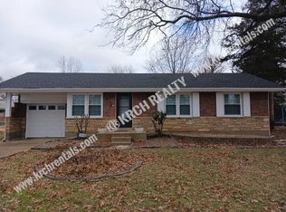 9622 Durham Dr, Saint Louis, MO 63137