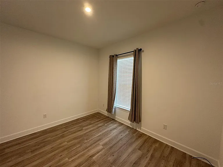 1355 Zeek Ridge St — Photo 7