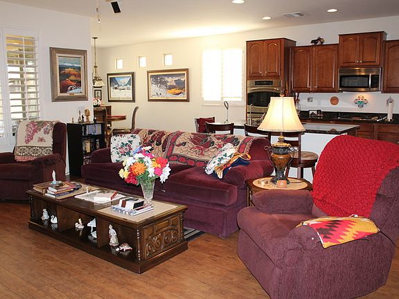 3rd image of 1571 W Flamingo Dr