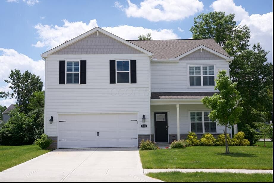 1st image of 521 Park Vista Dr