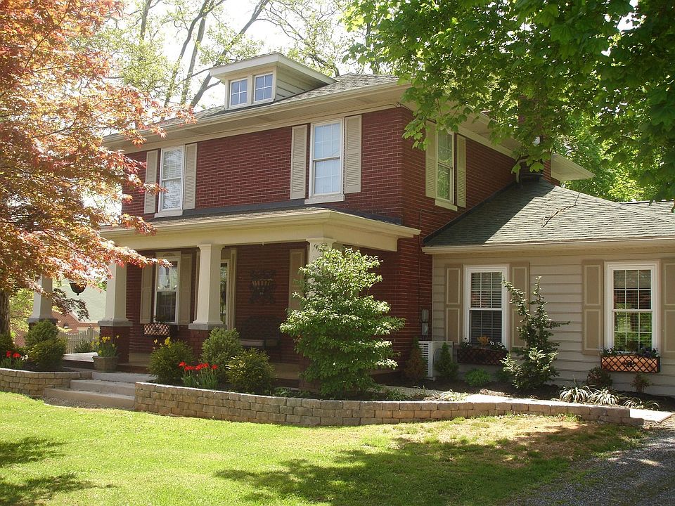Front of house w/ addition