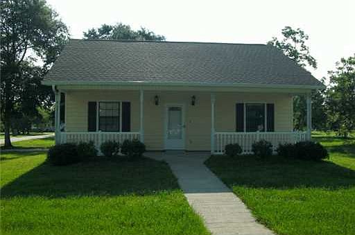 1st image of 9506 Fournier Ave