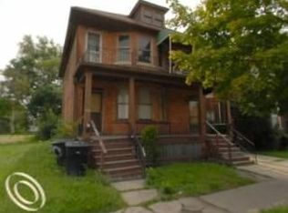 320 Leicester Ct, Detroit, MI 48202
