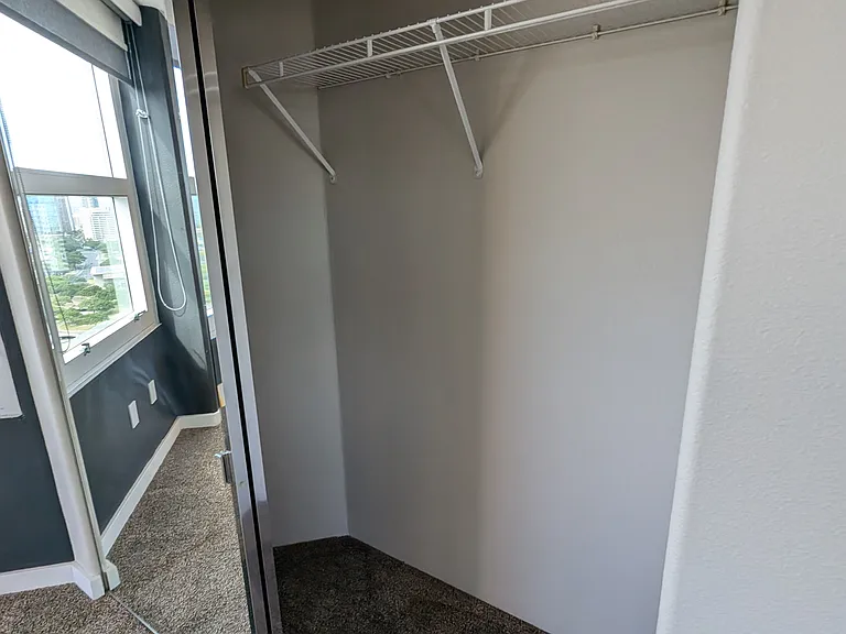 801 S King St #2907 — Photo 33