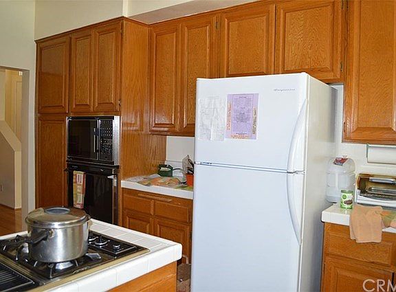 4th image of 20950 Oxnard St APT 64