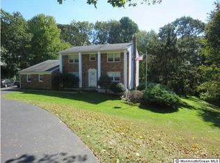 8 Decker Dr, Leonardo, NJ 07737