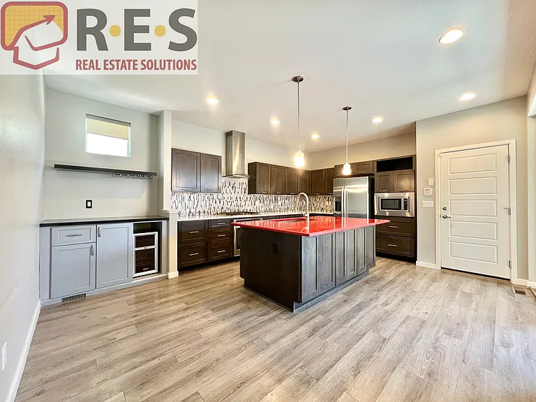 9609 Dunning Cir — Photo 5