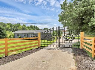 117 Autumn Woods Dr, Kings Mountain, NC 28086