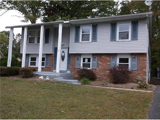 18 Mooncoin Cir photo 1