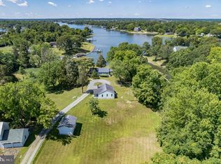 983 Ed Joy Rd, Lusby, MD 20657