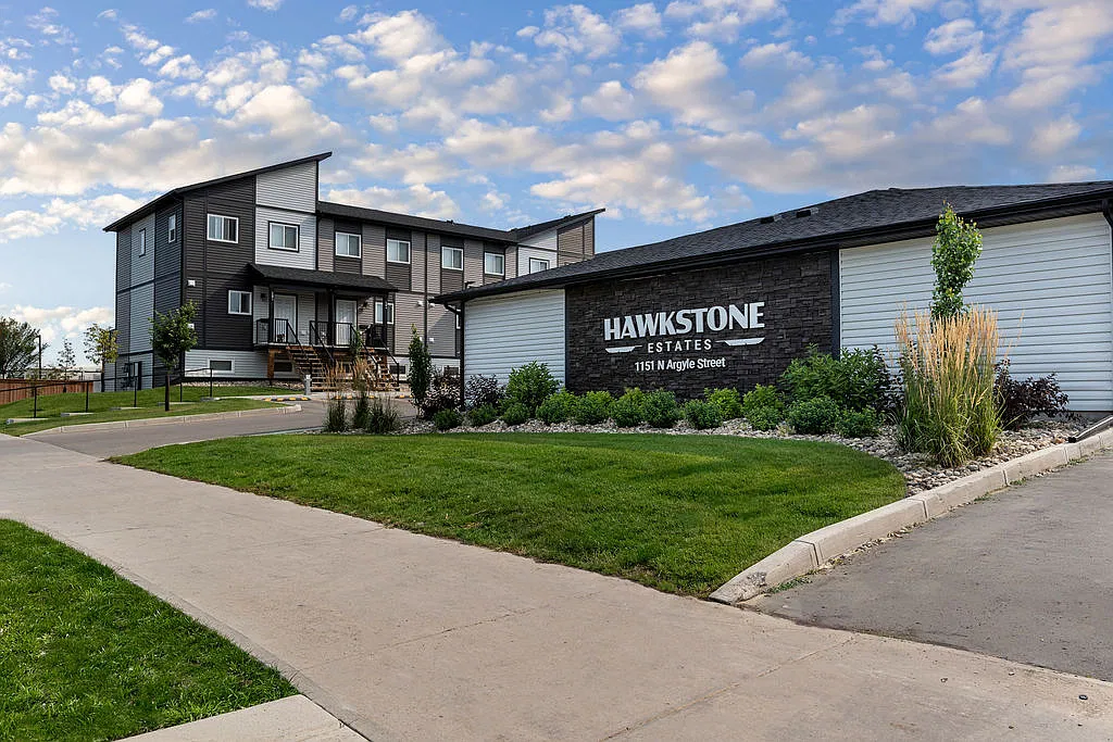 Hawkstone Estates — Photo 2