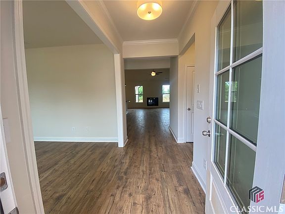 2nd image of 743 Glenside Drive #21