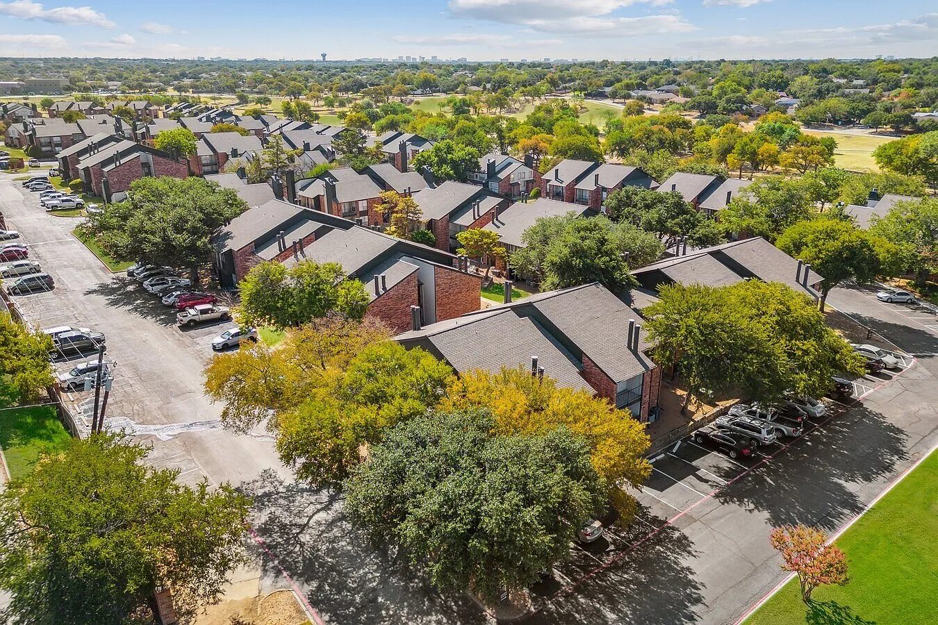 Villa Siena Apartments — Photo 2