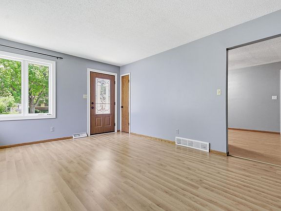 3rd image of 1607 S 6th St