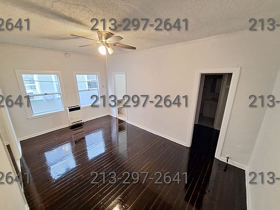 3rd image of 414 N Coronado St APT 109
