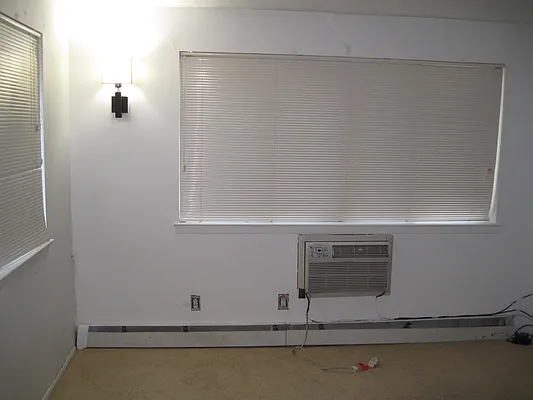 Rented by 18 REALTY | media 40