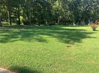 13813 Canterbury Dr #9, Siloam Springs, AR 72761