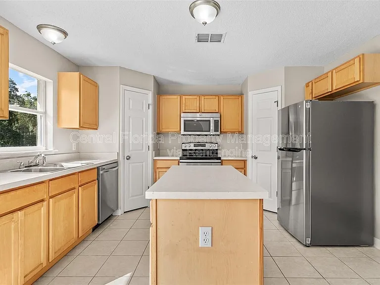 14126 Econ Woods Ln — Photo 6