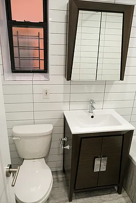 Rented by Bohemia Realty Group | media 7