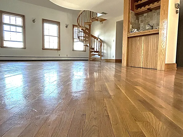 267 Grand Ave Floor 2, Leonia, NJ 07605