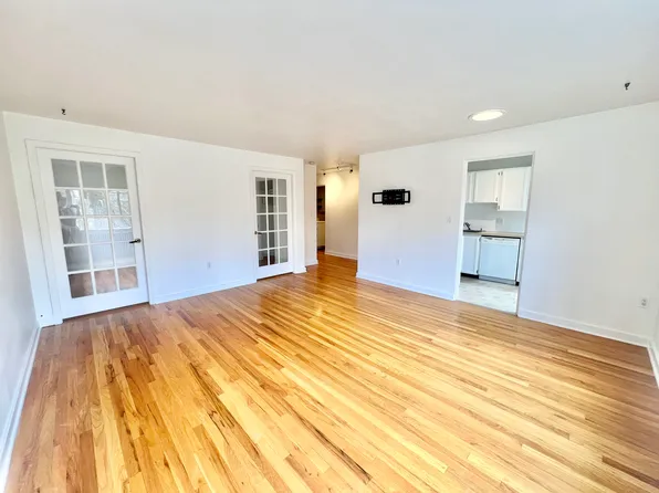 1800 Taylor Ave N APT 307, Seattle, WA 98109
