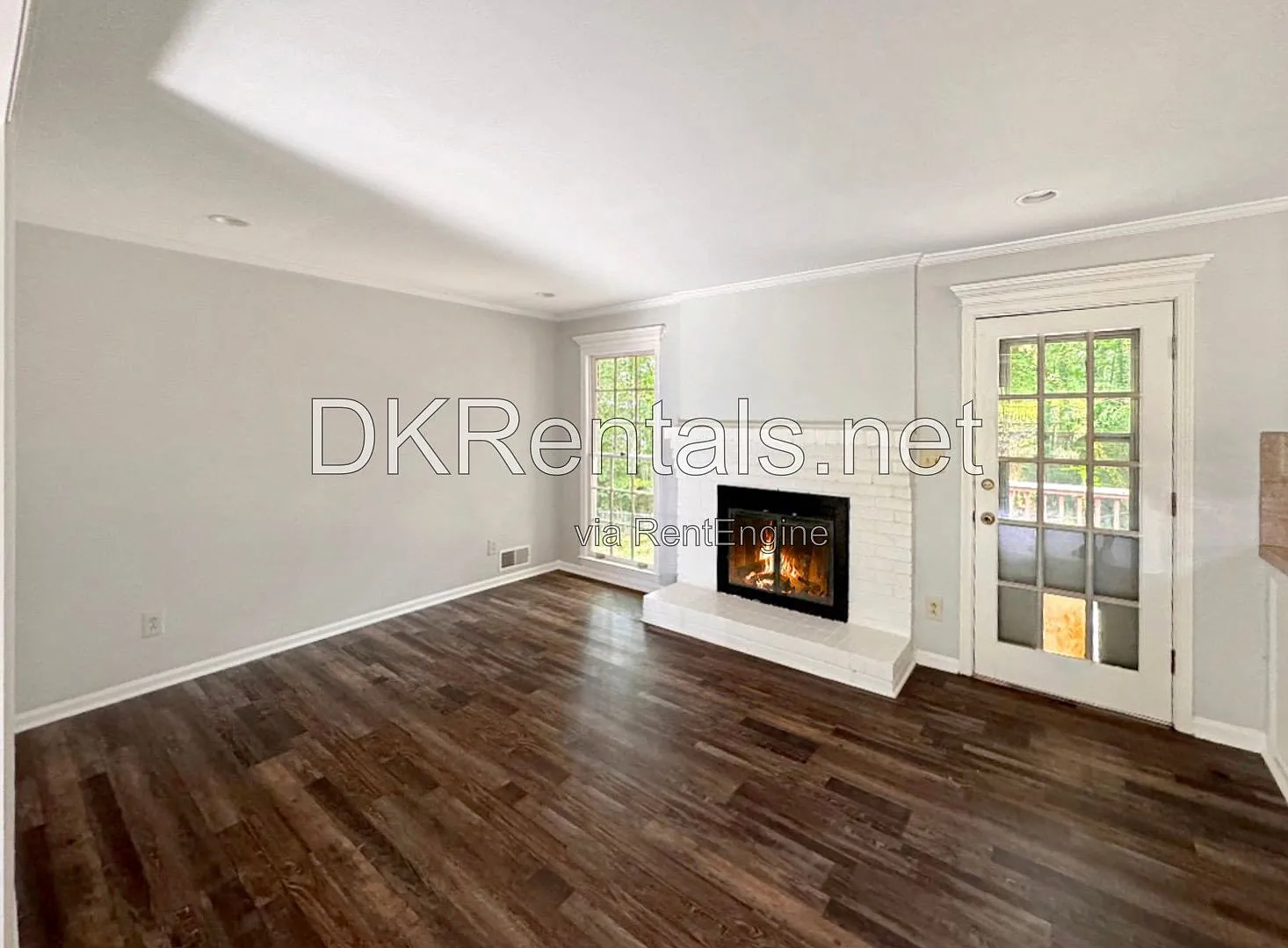 3 bed, 2.0 bath, 1503 sqft, $2,650 — Photo 3