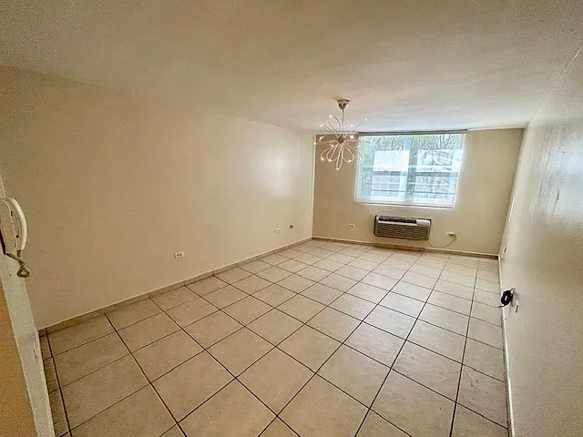 Cond Altos De Escorial Apt 520 — Photo 10