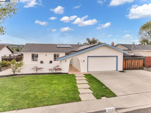 2232 Arcadia Pl, Martinez, CA 94553